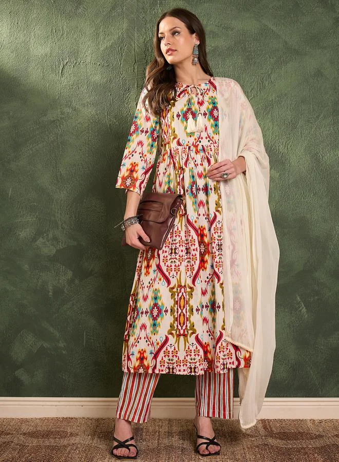 ساسافراس طقم كورتا قطنية مطبوعة مع بنطال ووشاح